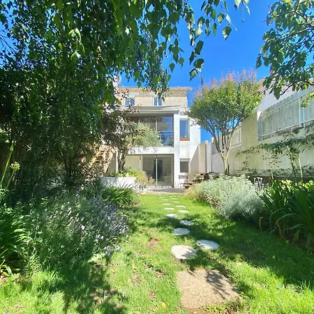 Au Calme Sur Jardin Avec Terrasse Pensjonat 3*